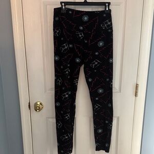 Festive Black and Red Women's Leggings
